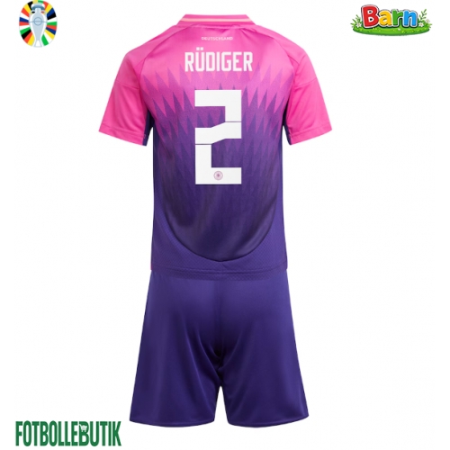 Tyskland Antonio Rudiger #2 Bortaställ Barn EM 2024 Kortärmad (+ Korta byxor)